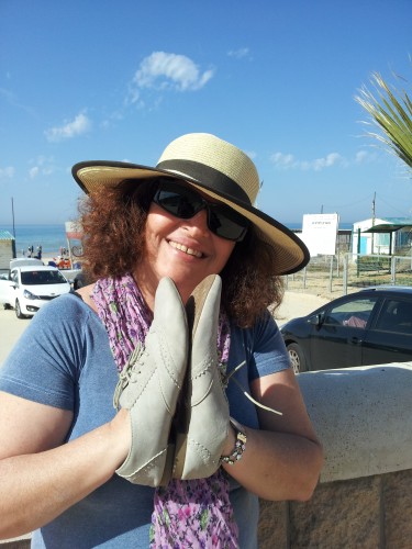 אחת ושתיים by Sigal Magen - Illustrated by צילומים: סיגל מגן - Ourboox.com