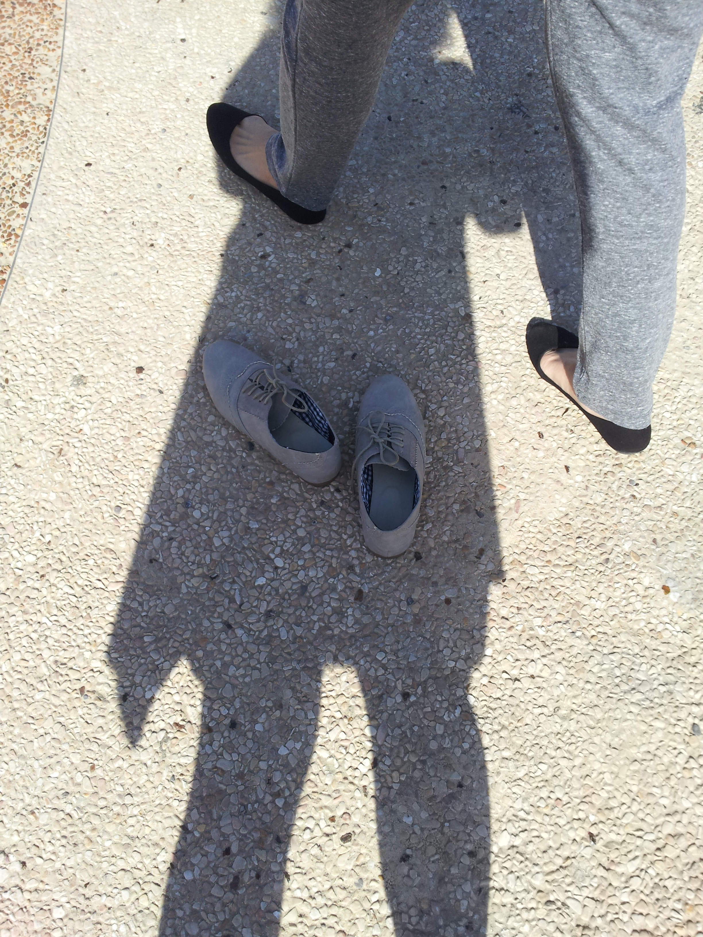 אחת ושתיים by Sigal Magen - Illustrated by צילומים: סיגל מגן - Ourboox.com