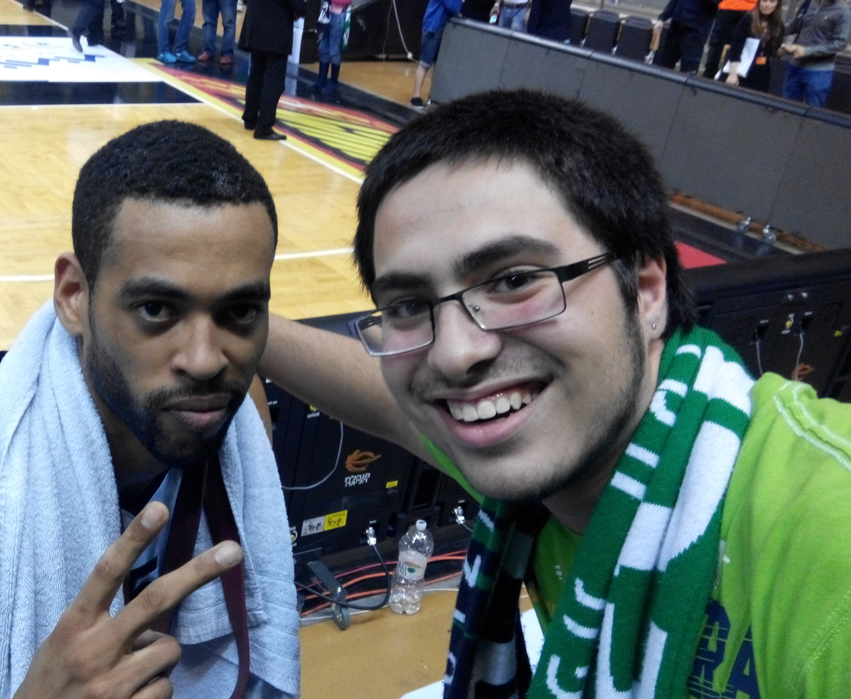 Travail en francais by Liron Fox - Ourboox.com