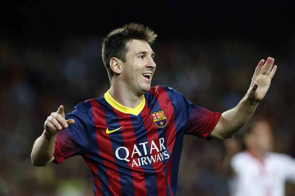 Barcelona by Luna Armaly - Illustrated by Luna Armaly - Ourboox.com