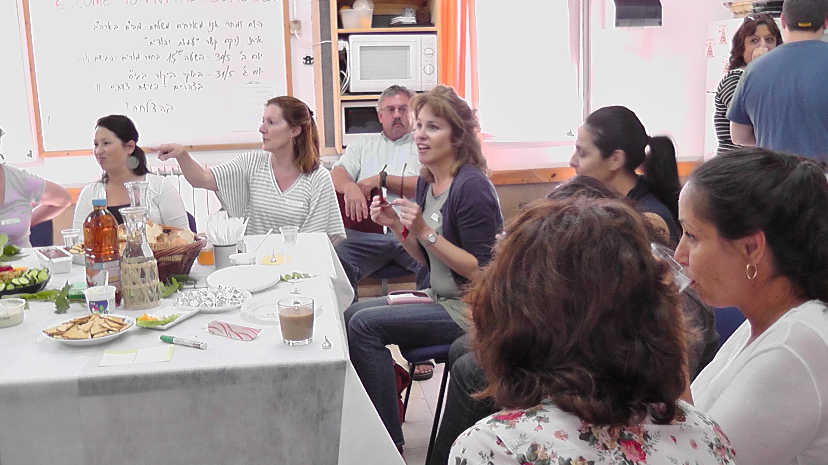 לקראת הטיול השנתי by galitmorag - Illustrated by כיתה ו