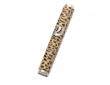 מזוזה by yuval - Illustrated by שי ניסים יובל וקנין ואריאל שקולניק - Ourboox.com