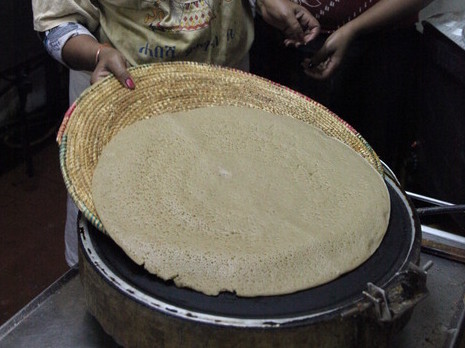 סיפורי המשפחה שלי by אילן - Illustrated by כתבה רהות, כיתה ג