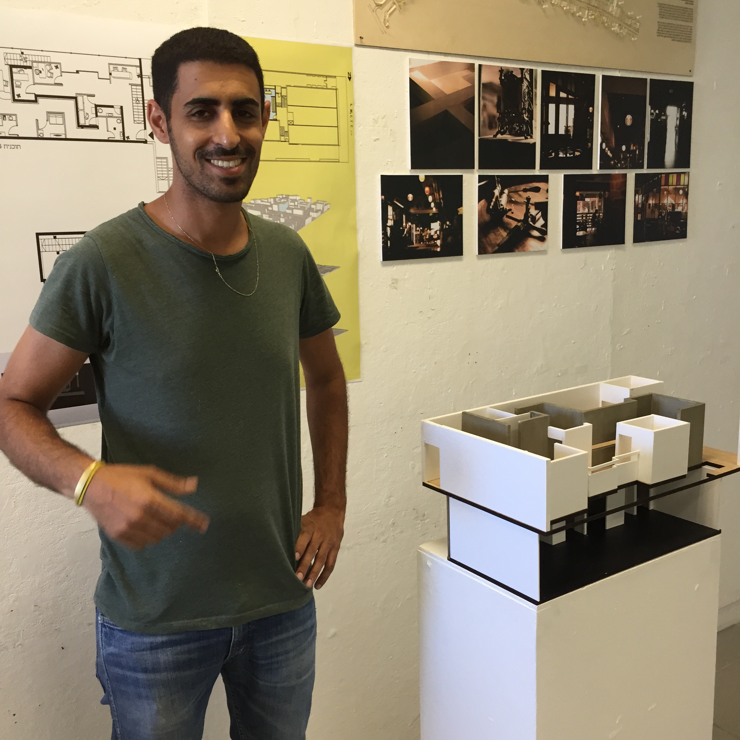 Allenby 87 – Working in an Urban Environment by Mel Rosenberg - מל רוזנברג - Ourboox.com