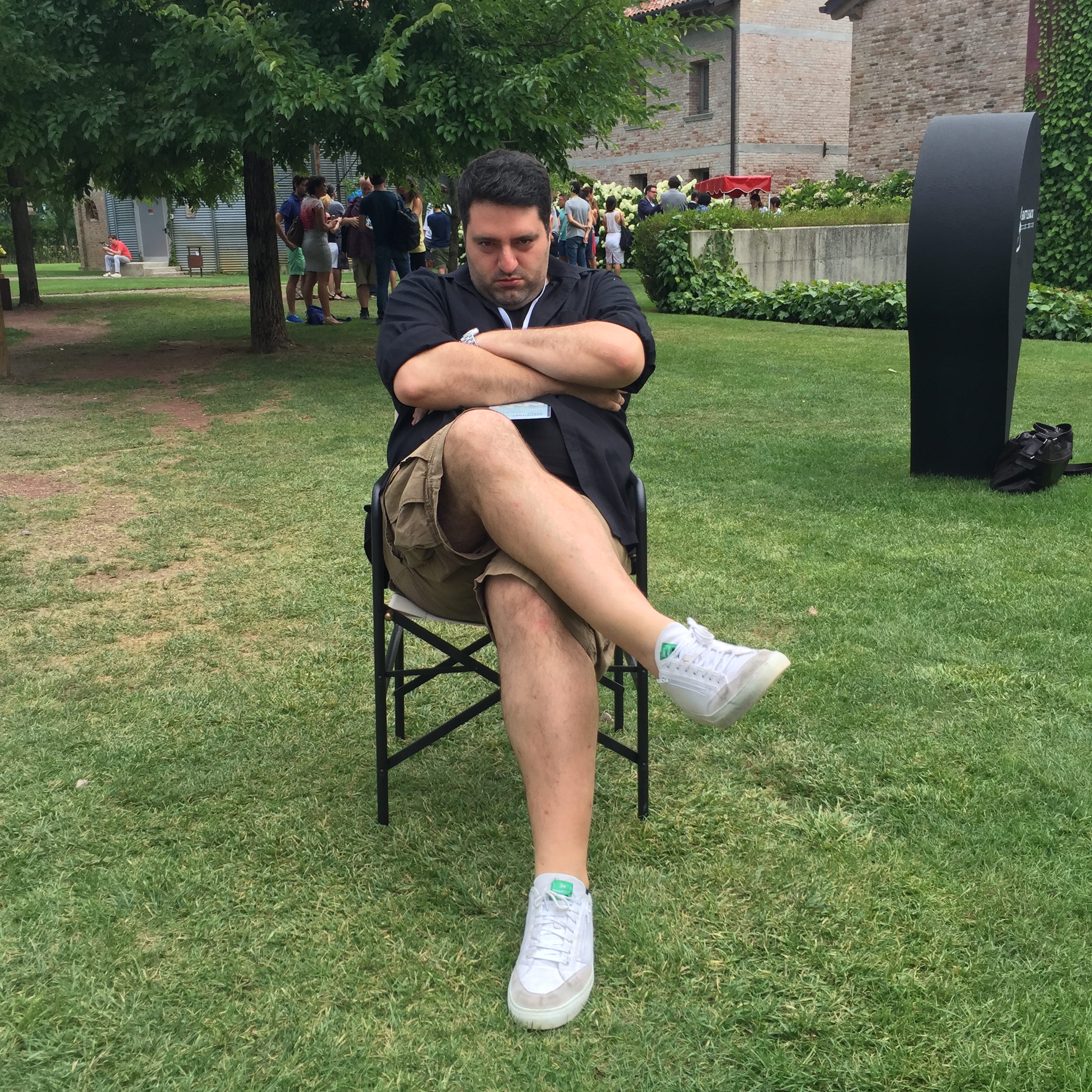 Aleks Teaches us Body Ekspression – with Aleks Stojanovic by Mel Rosenberg - מל רוזנברג - Ourboox.com