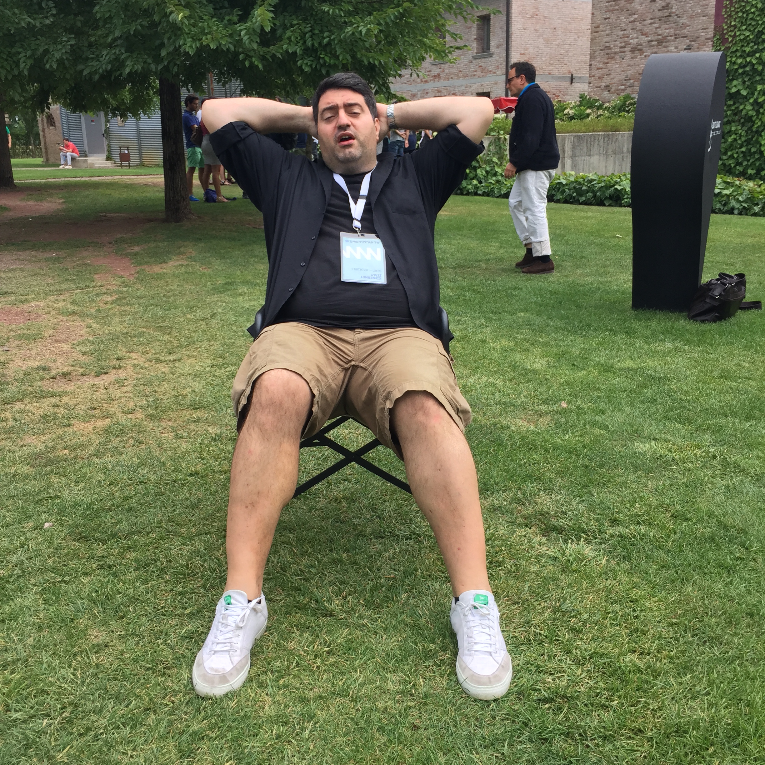 Aleks Teaches us Body Ekspression – with Aleks Stojanovic by Mel Rosenberg - מל רוזנברג - Ourboox.com