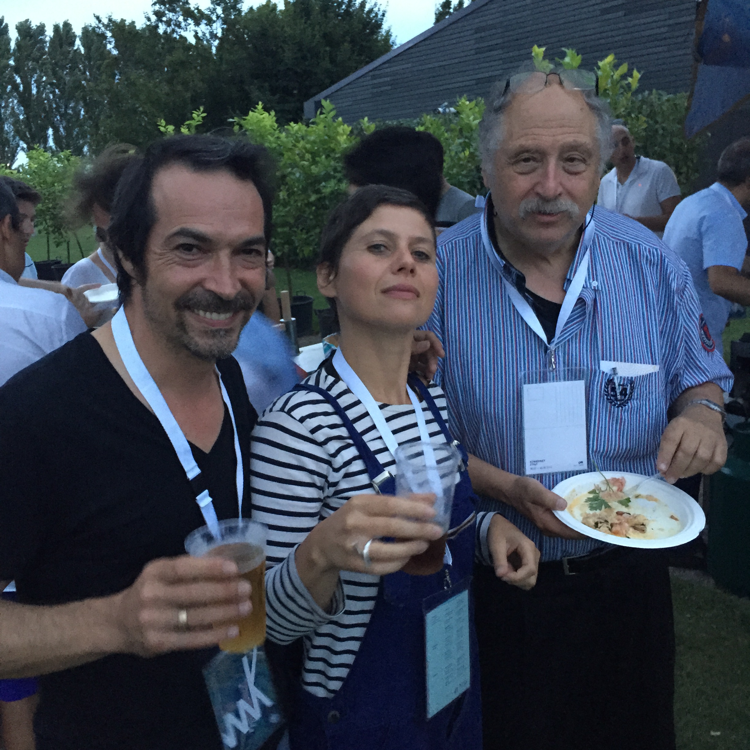 Tell Me How You Look – with Vivien Thierry and Geraldine Aresteanu, at Kinnernet Italia 2015 by Mel Rosenberg - מל רוזנברג - Illustrated by Thierry Vivien, portrait photos by Geraldine Atesteanu - Ourboox.com