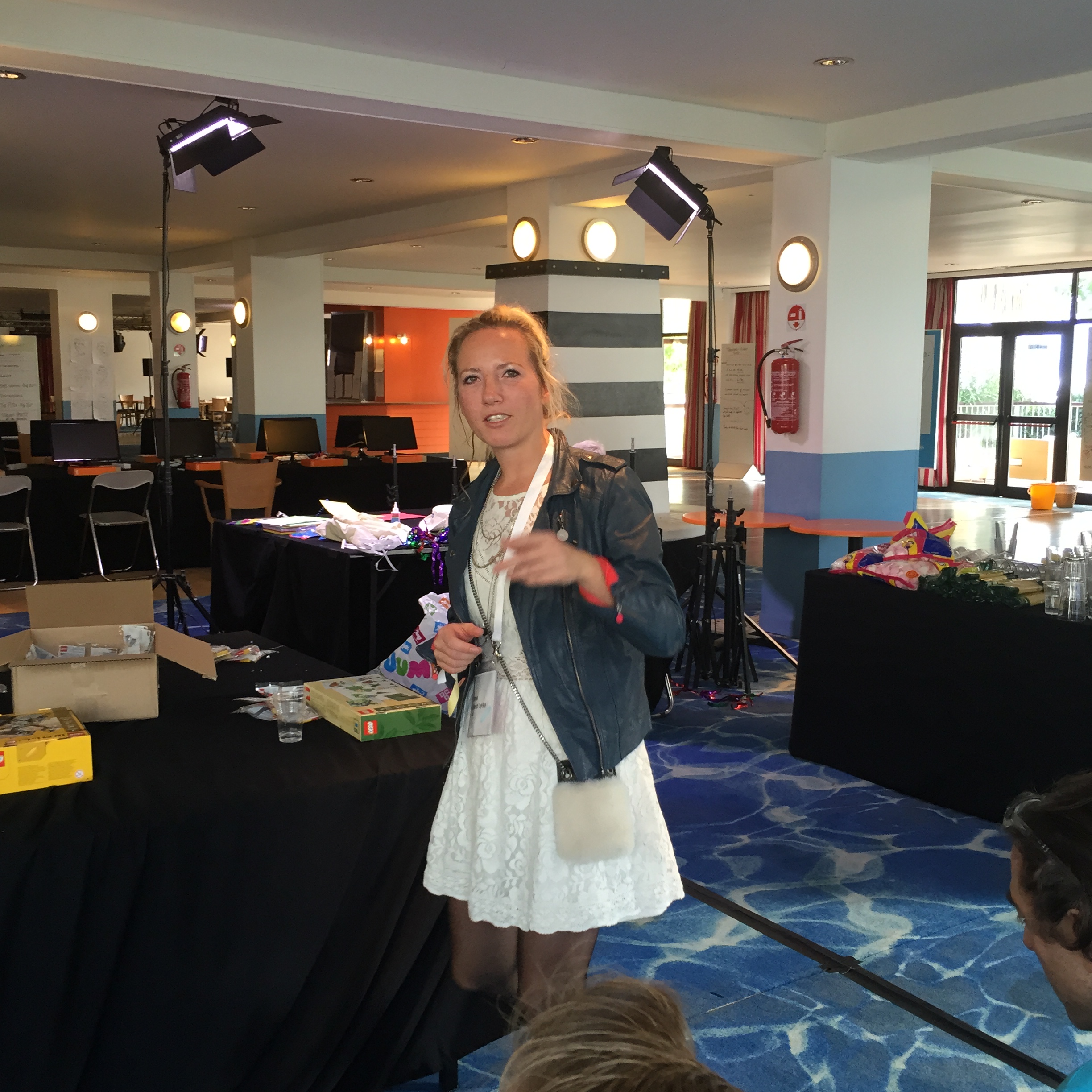 Ducks in the Stream with Connie Solheim-Lykke by Mel Rosenberg - מל רוזנברג - Ourboox.com