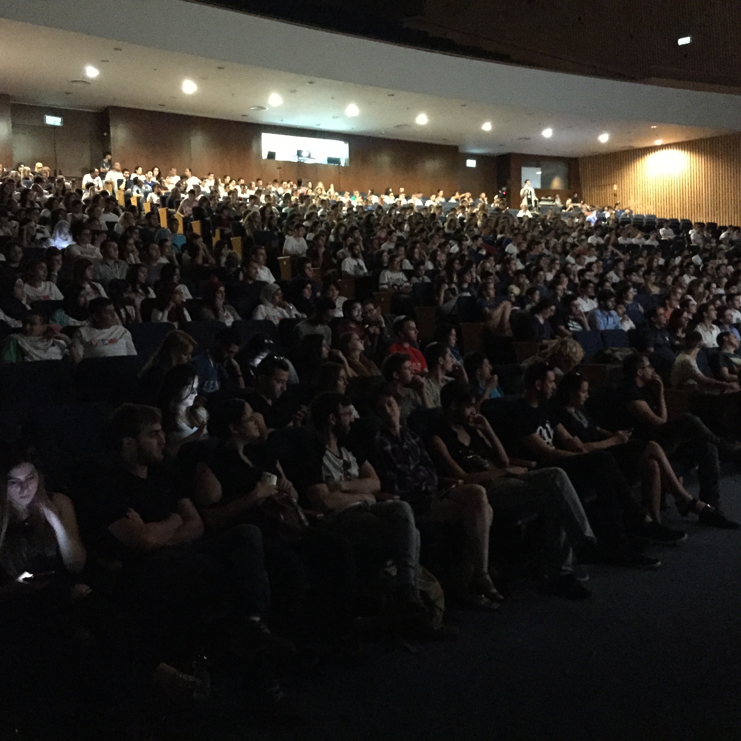 The Wow Factor – Youth Conference in Tel Aviv by Mel Rosenberg - מל רוזנברג - Ourboox.com