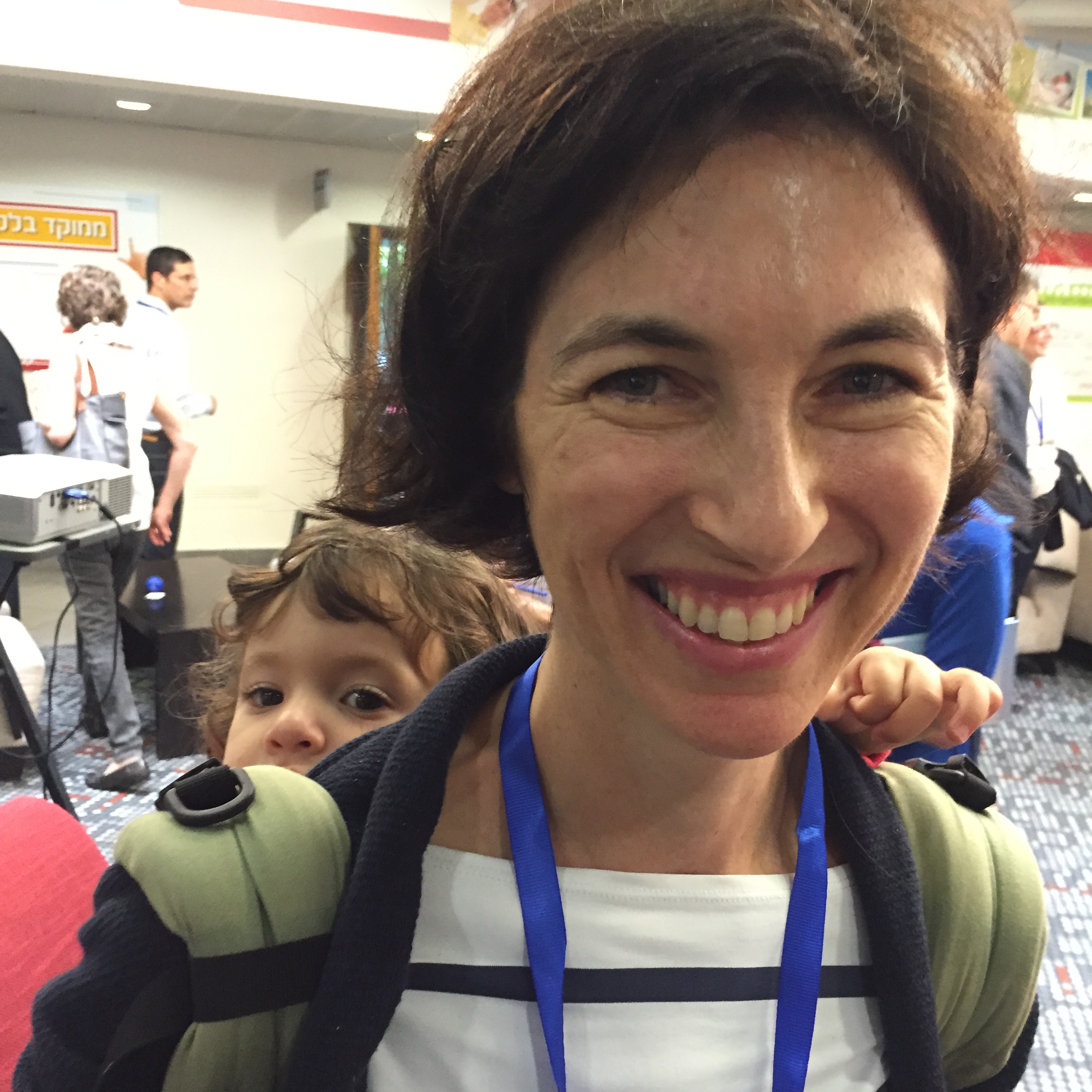 Smiles at Tovanet 2015 by Mel Rosenberg - מל רוזנברג - Ourboox.com