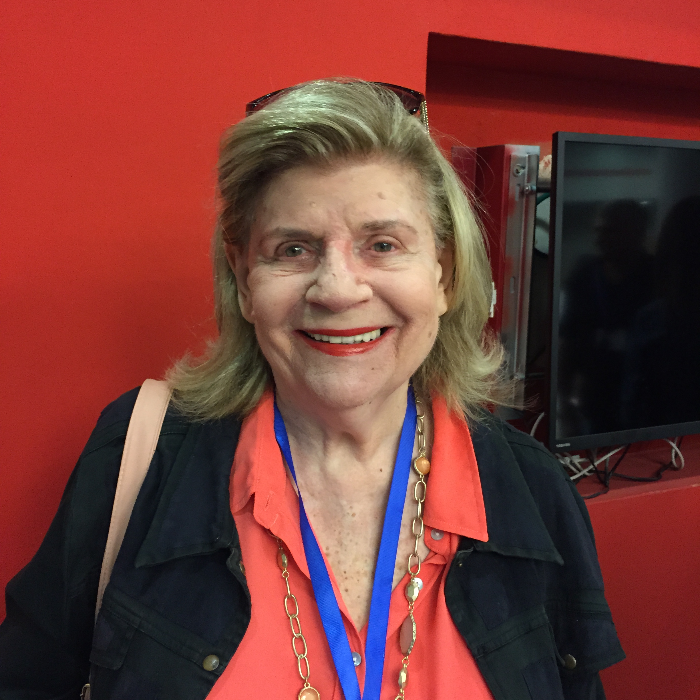 Smiles at Tovanet 2015 by Mel Rosenberg - מל רוזנברג - Ourboox.com