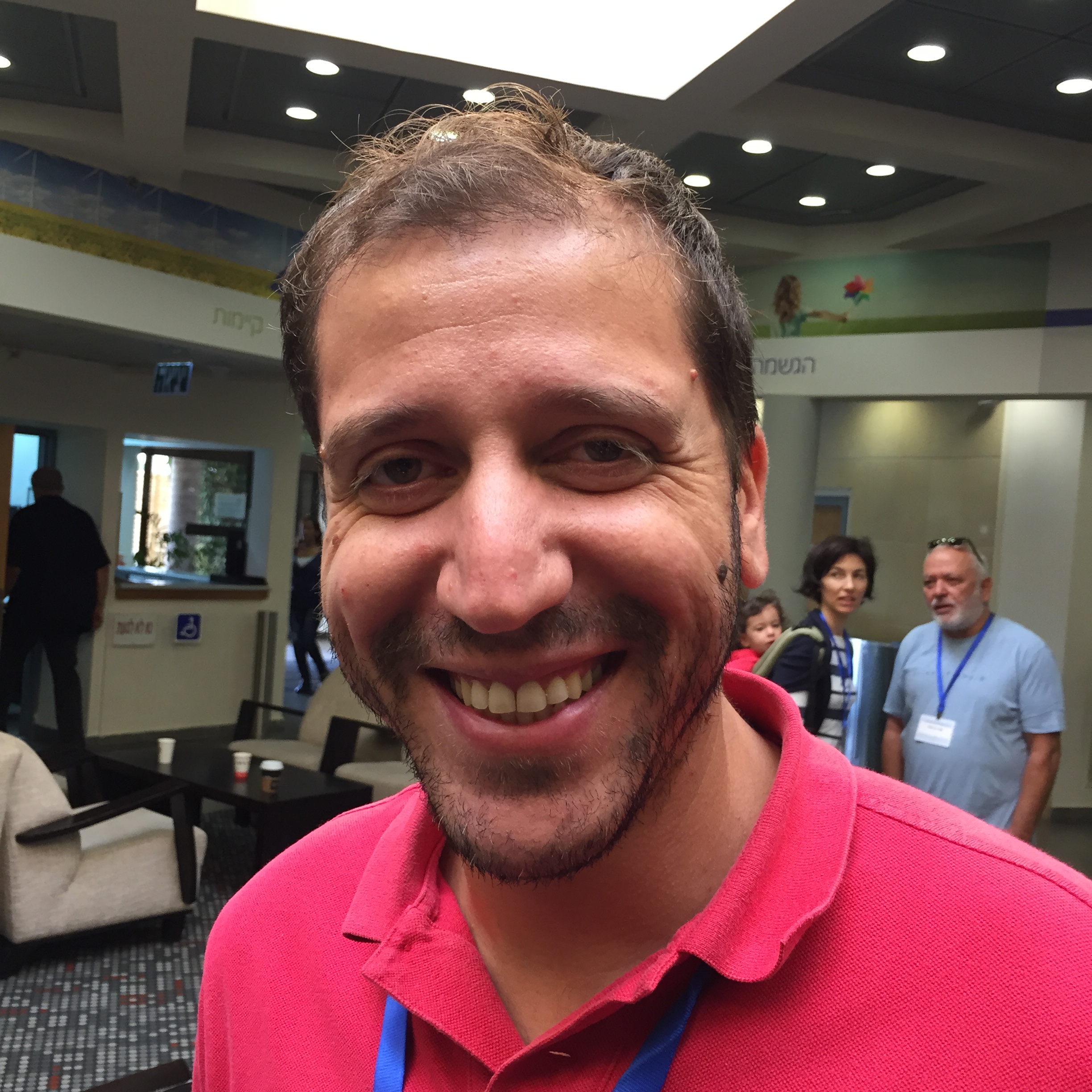 Smiles at Tovanet 2015 by Mel Rosenberg - מל רוזנברג - Ourboox.com