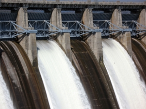 נפילת מים ♥ by dorim dook - Illustrated by מגישים: דורין, לאון, ירון, הדר, ניקול וסופיה - Ourboox.com