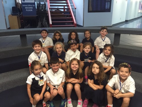 Mode Ani / Thank you Hashem k-109 by Betty Maikhor - Illustrated by K-109 - Ourboox.com