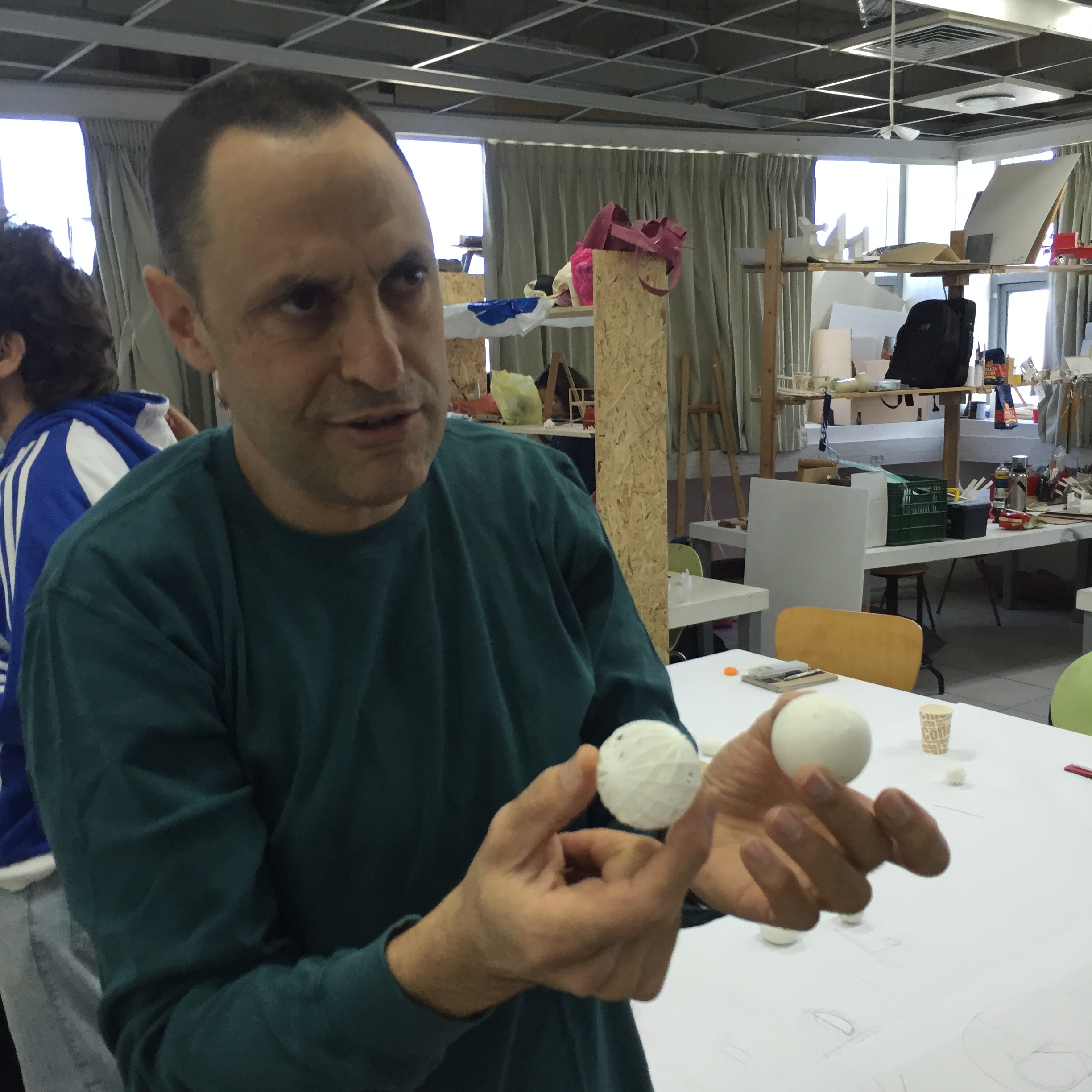 Making the Rounds at Shenkar College, Department of Industrial Design by Mel Rosenberg - מל רוזנברג - Ourboox.com