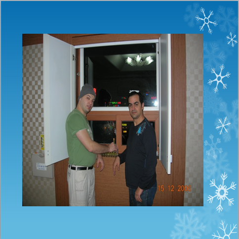 ספר סיפורי זכרון חנוכה של משפחת ד’ חמנייה בי”ס אשכולות by adi - Illustrated by עדי מזושן - Ourboox.com