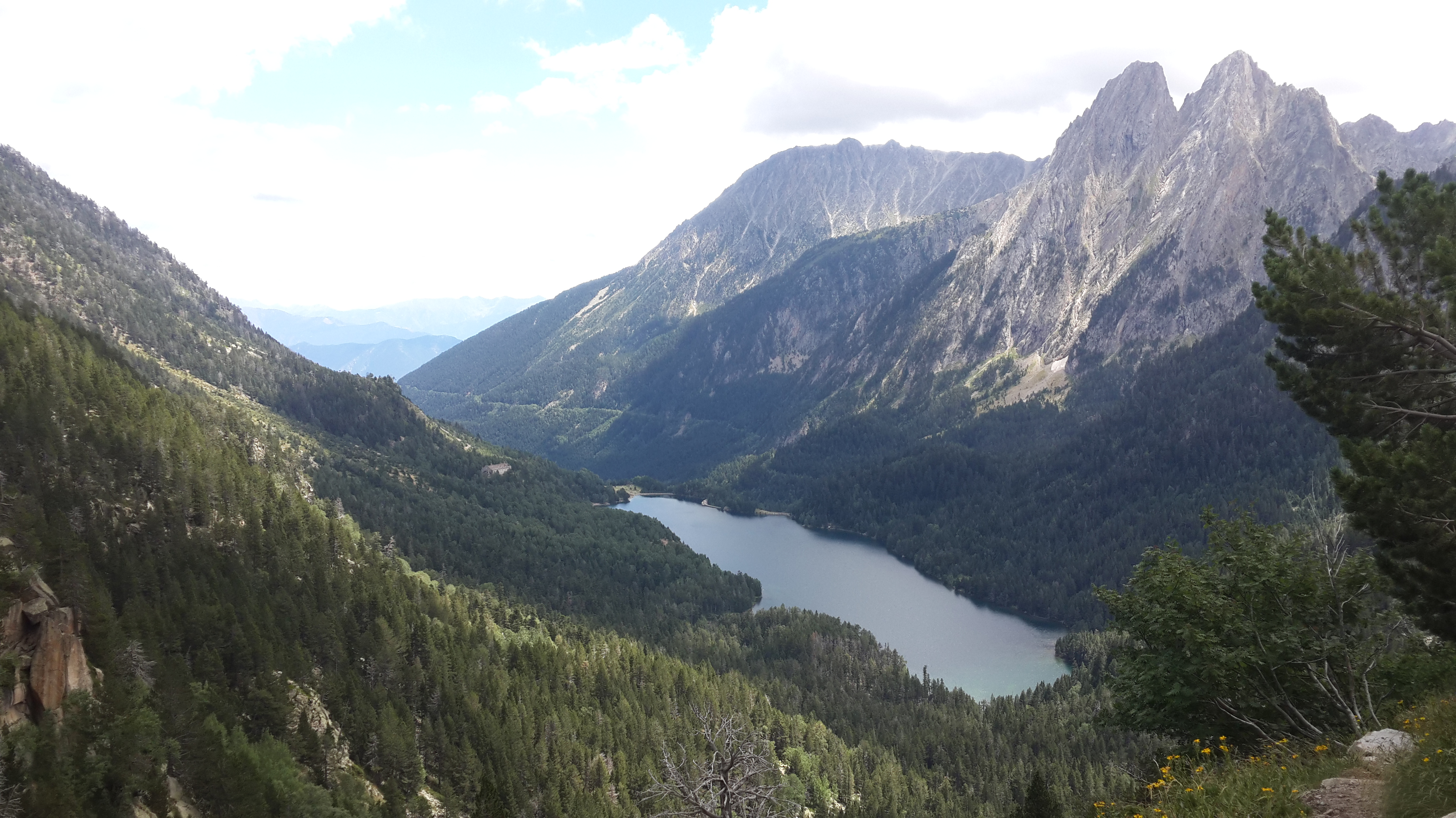 Tour after army service by dudiforer - Illustrated by Dudi Forer - Ourboox.com