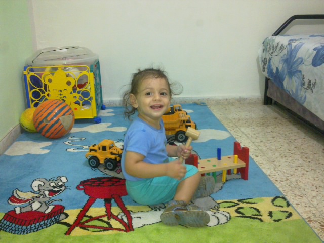 התחביבים של הבן האהוב של דור by tanamidor - Illustrated by Dor Tanami & Itzhak rader & Gad adler - Ourboox.com