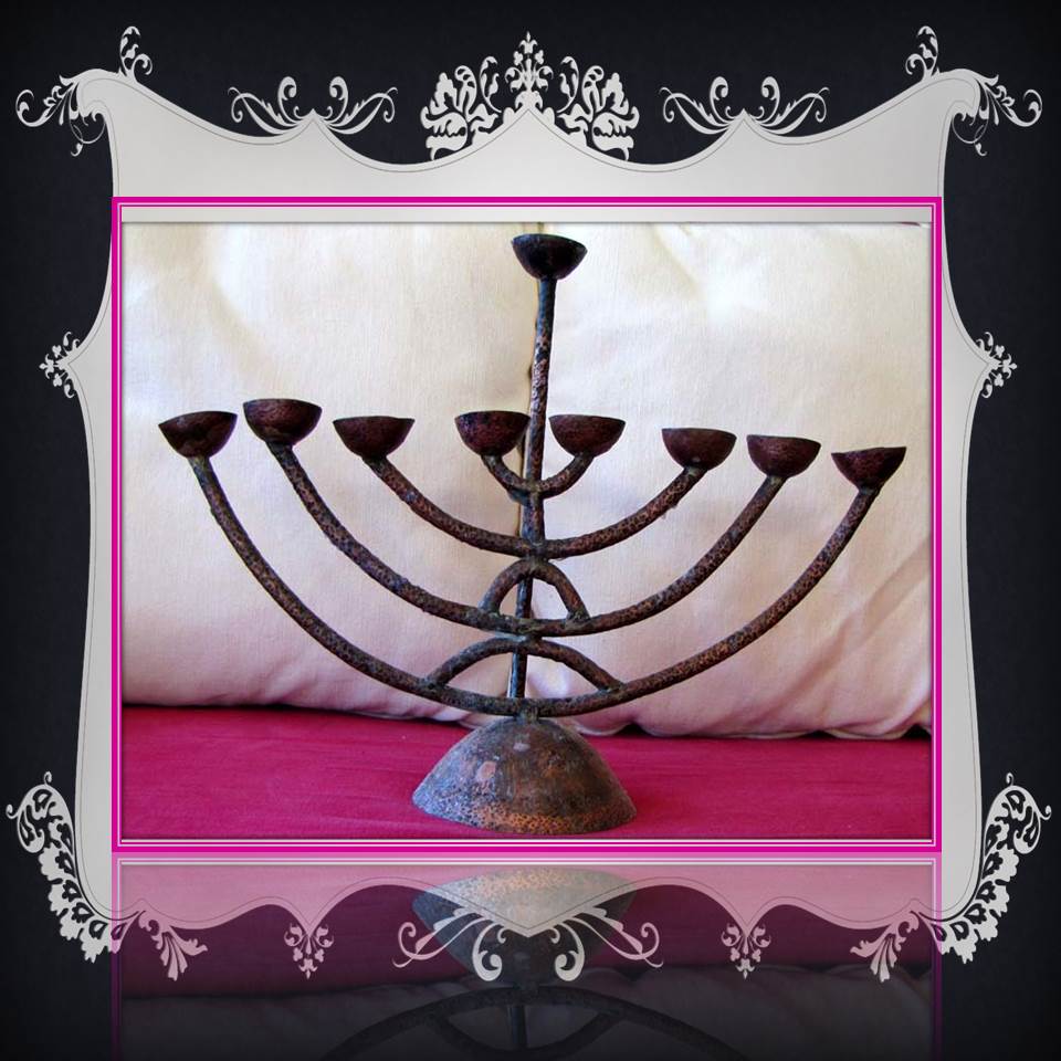 סיפורי זיכרון חנוכה של ילדי ד’ תפוח by maayan - Illustrated by Maayan elkanati - Ourboox.com