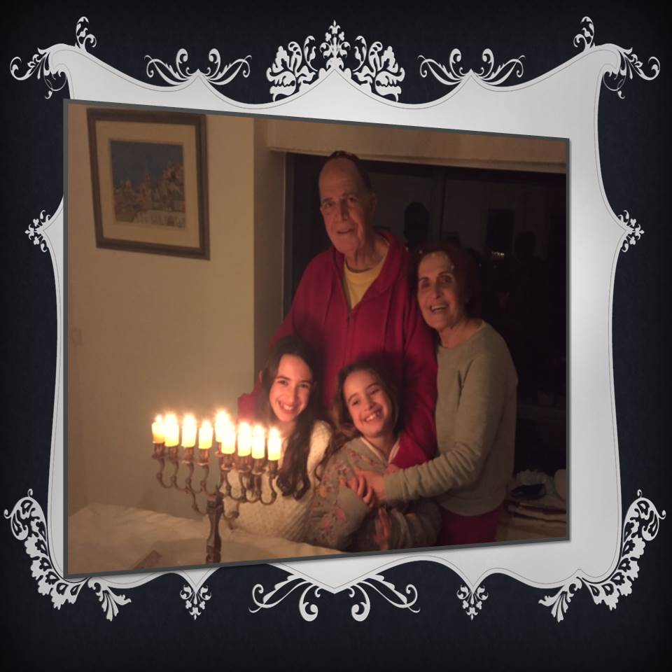 סיפורי זיכרון חנוכה של ילדי ד’ תפוח by maayan - Illustrated by Maayan elkanati - Ourboox.com