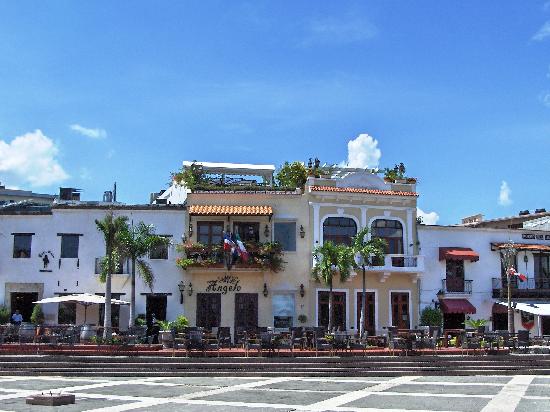 Mi Viaje a la Republica Dominicana by trish marasigan - Illustrated by Pía Marasigan - Ourboox.com