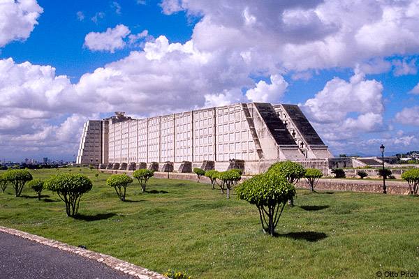 Librito de Mi Viaje en Santo Domingo by Sam - Illustrated by Marisol Mittal - Ourboox.com