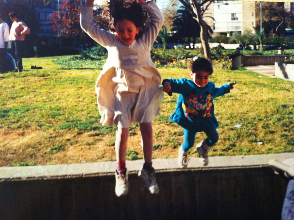 Five life changing stories by mmll - Illustrated by Our book is written by four great writers:  Mai Losch, Maayan Fleischmann, Linoy Pnini, Leeann Lankry & Omri Baranes.  It contains four short sotries about our lives, achievements and goals. - Ourboox.com