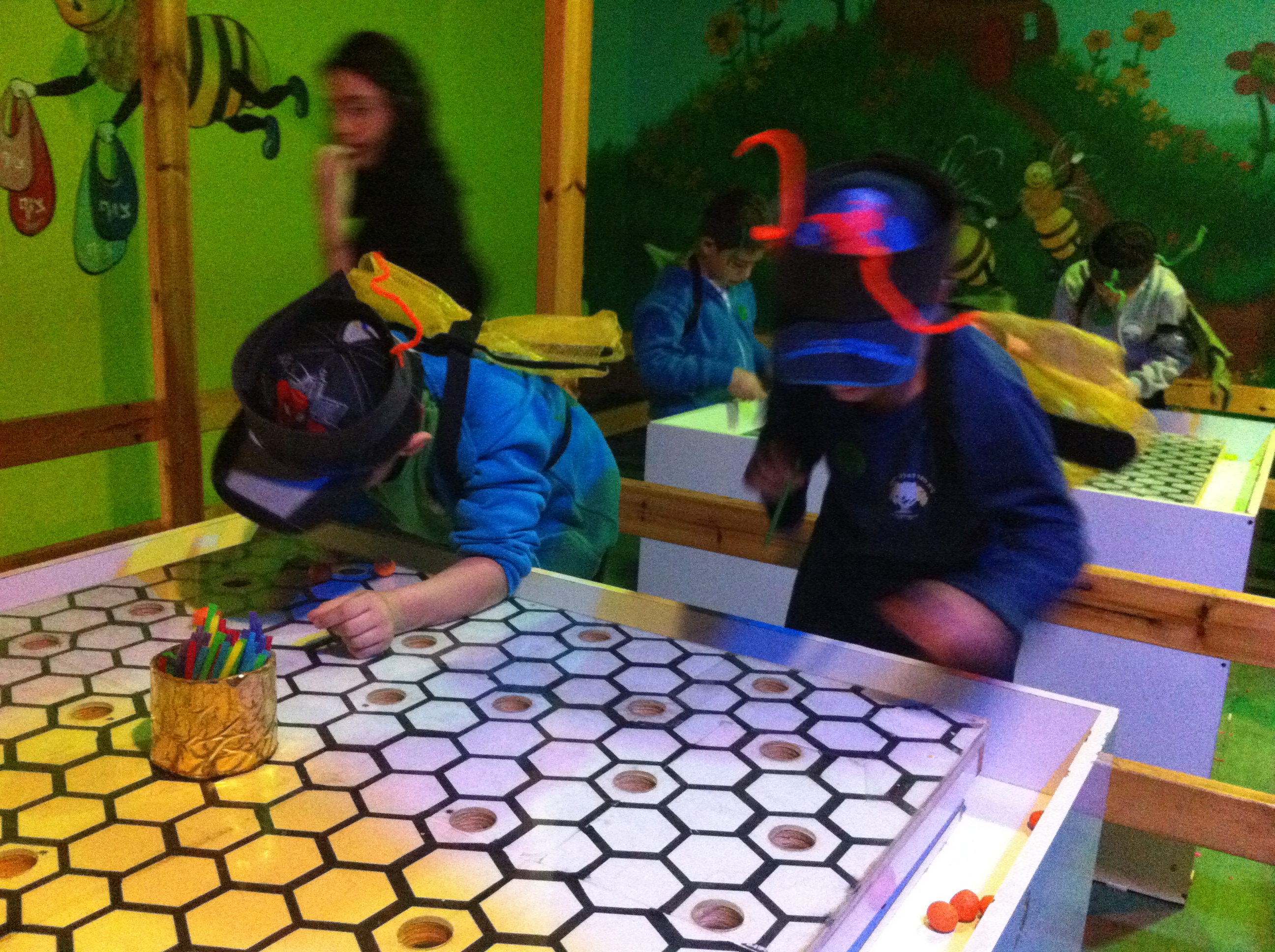 בי”ס שיזף אור יהודה א’1 המקסימה by ab - Illustrated by מוגש באהבה גדולה לילדי א