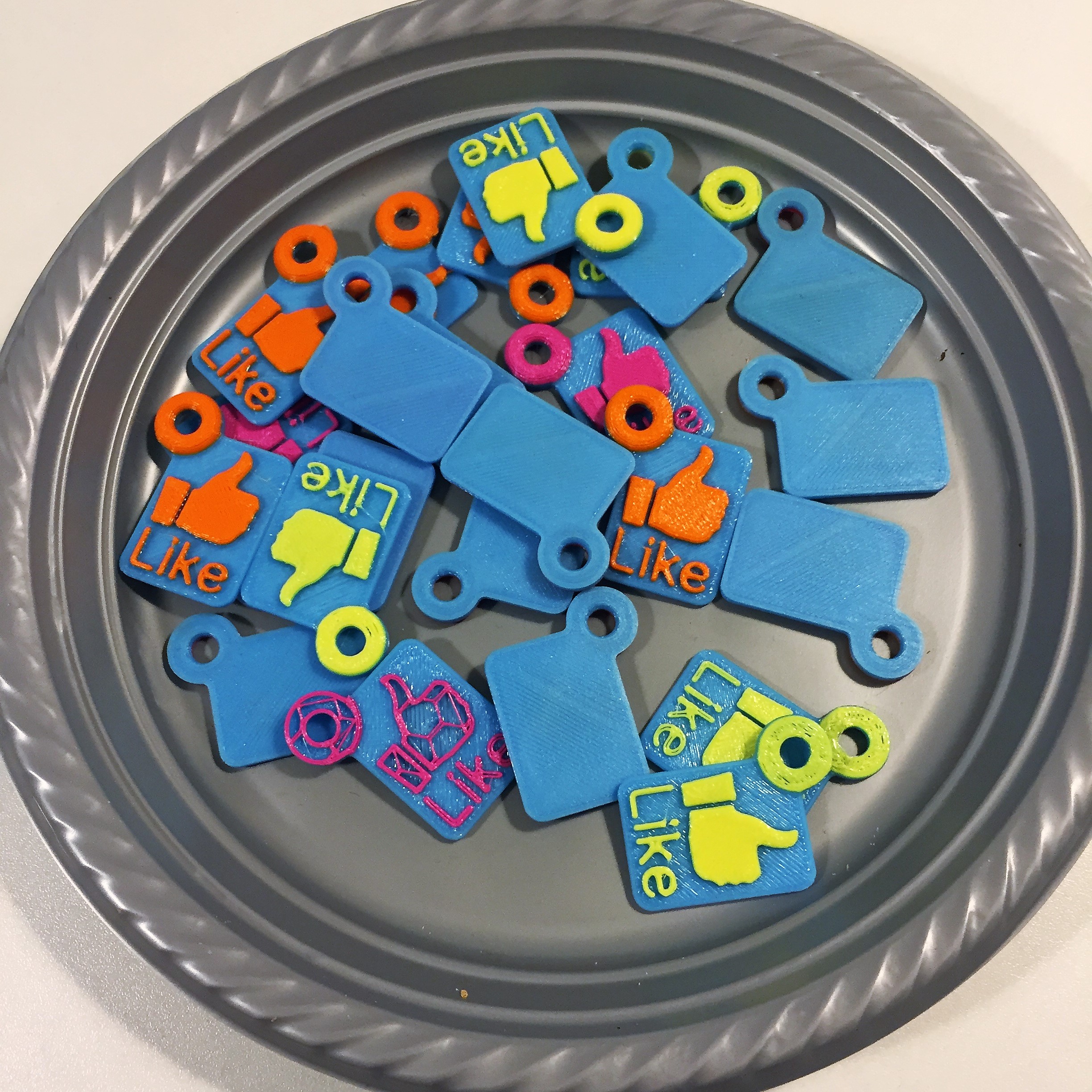 Toying with 3D Printers by Mel Rosenberg - מל רוזנברג - Ourboox.com