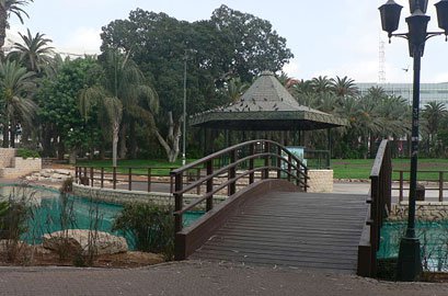 ילד ראשון בראשון לציון by beeri - Ourboox.com