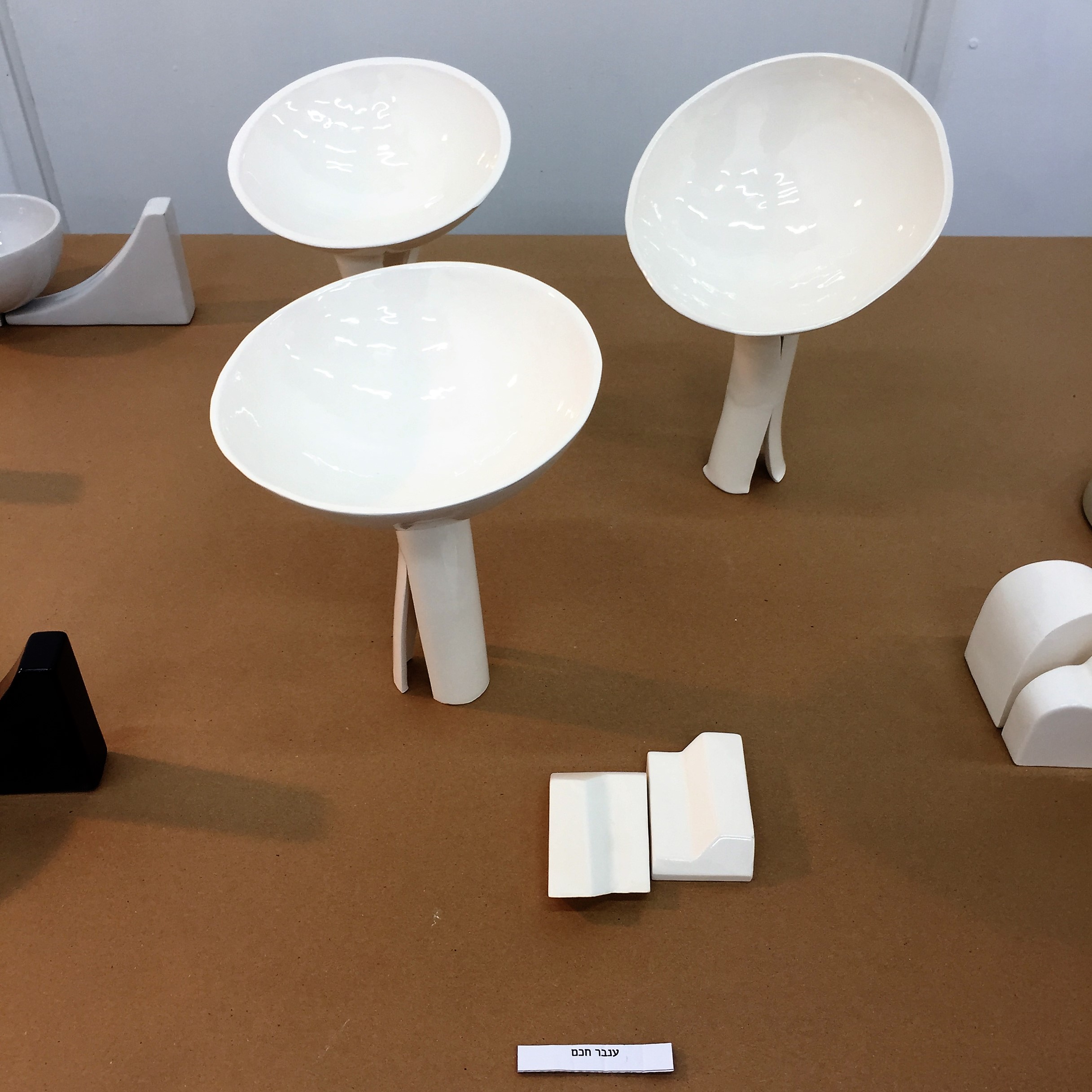 Bowls and un-Bowls at Shenkar College by Mel Rosenberg - מל רוזנברג - Ourboox.com