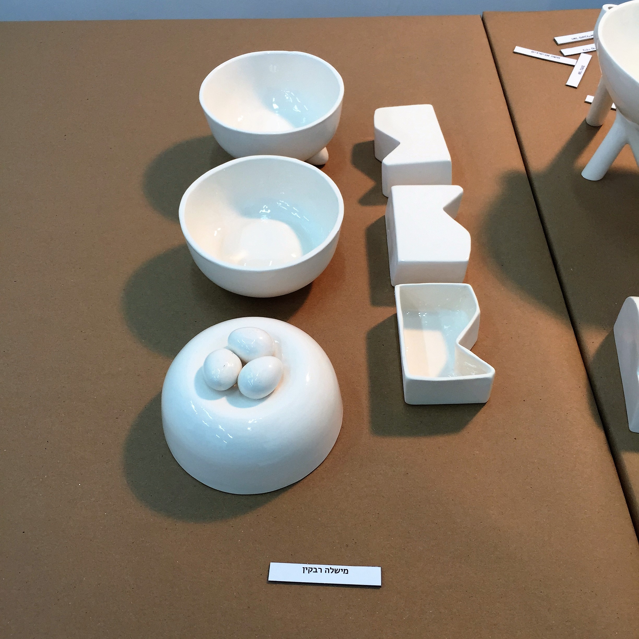 Bowls and un-Bowls at Shenkar College by Mel Rosenberg - מל רוזנברג - Ourboox.com