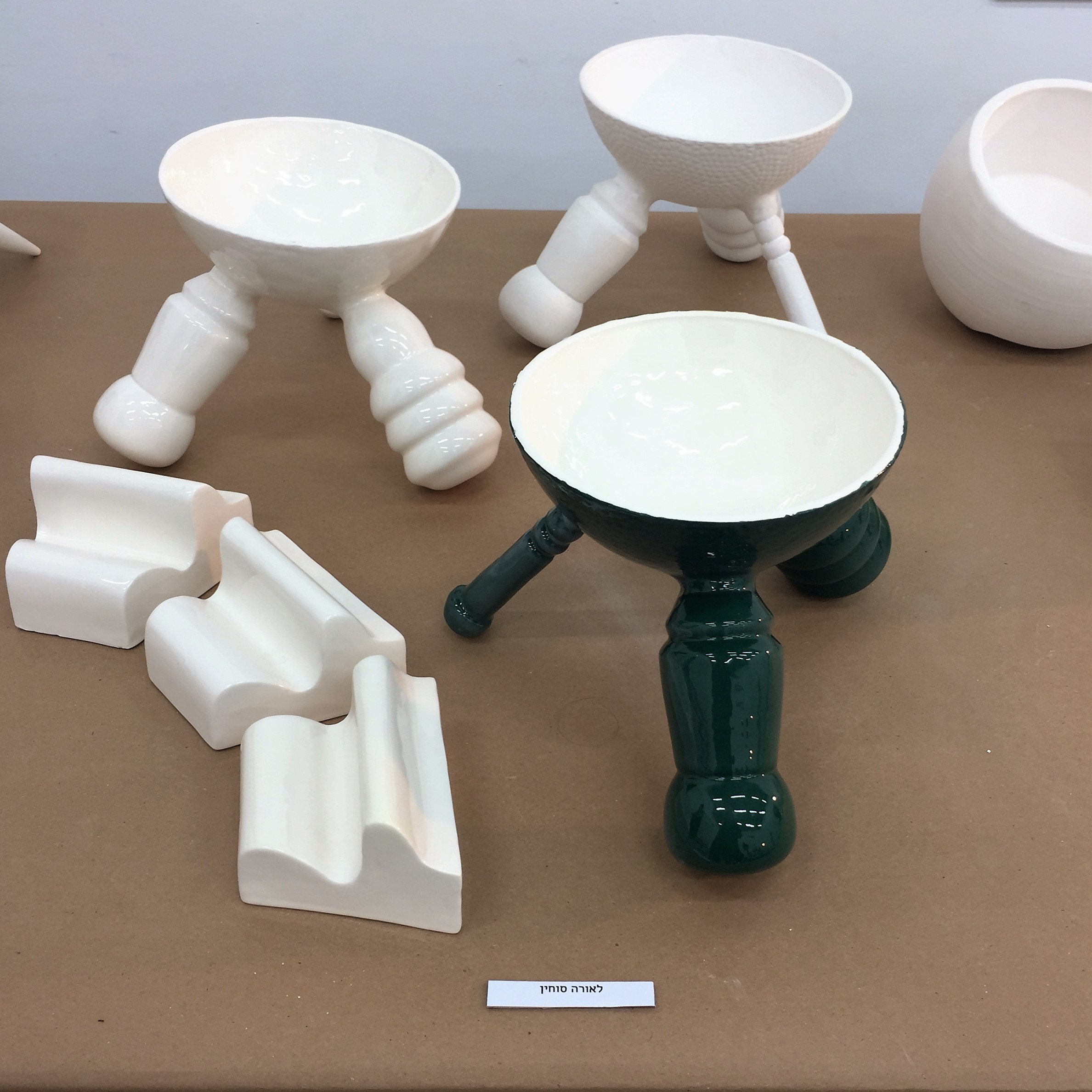 Bowls and un-Bowls at Shenkar College by Mel Rosenberg - מל רוזנברג - Ourboox.com