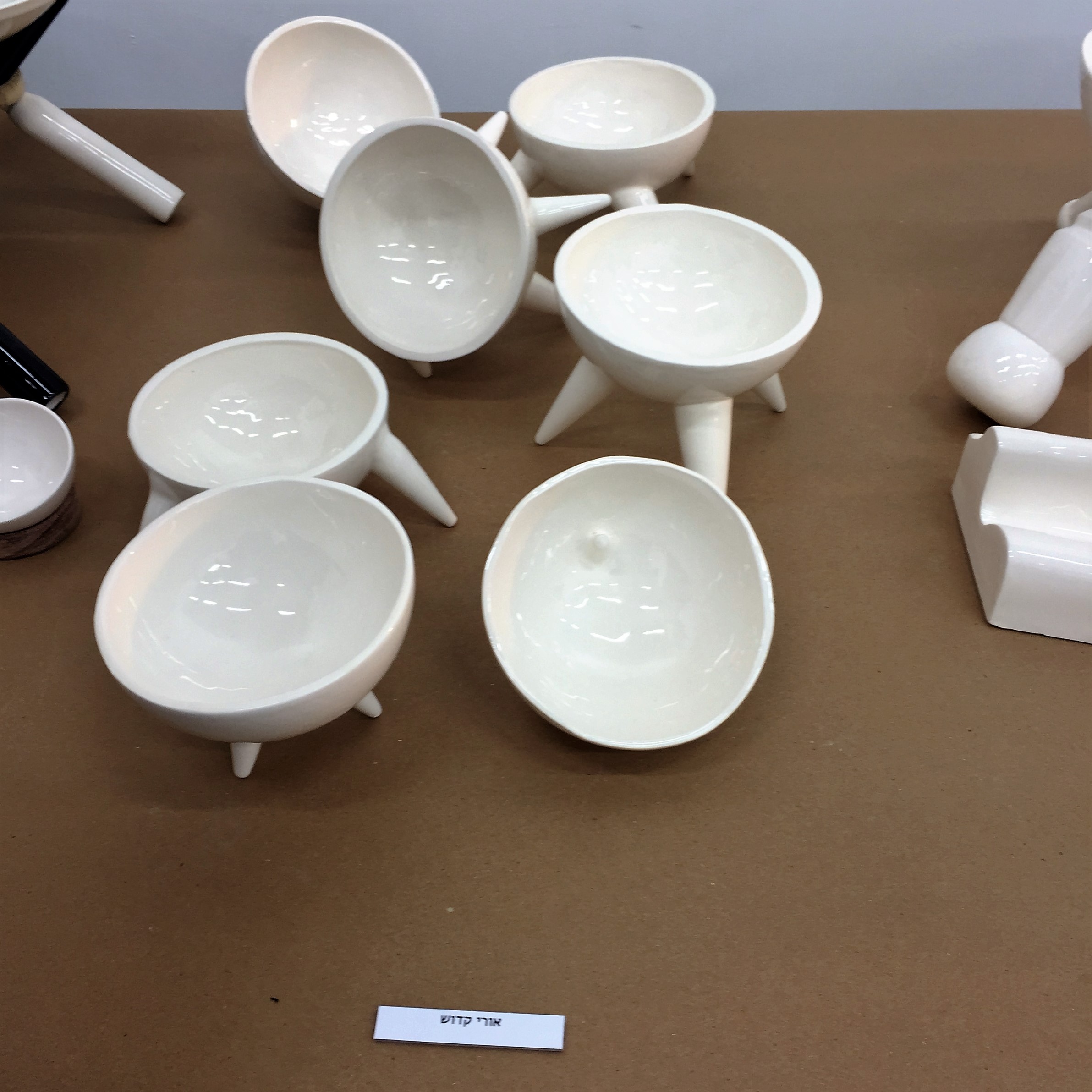 Bowls and un-Bowls at Shenkar College by Mel Rosenberg - מל רוזנברג - Ourboox.com