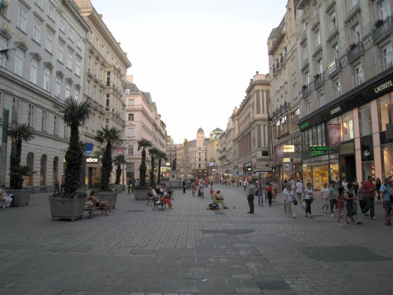 فينا by haneenhaj - Illustrated by حنين نصرالله - Ourboox.com