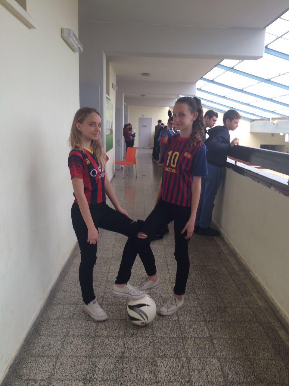 אלבום פורים רזיאל 2016 by raziel - Ourboox.com