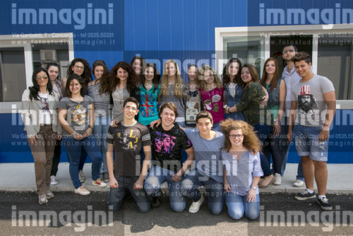 il mondo della scuola… by caterina.pop - Ourboox.com