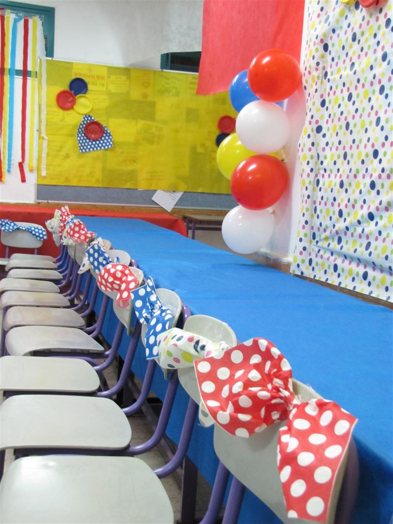 ההפתעה הגדולה בפורים בבית ספר שיזף אור יהודה by אילן  - Ourboox.com