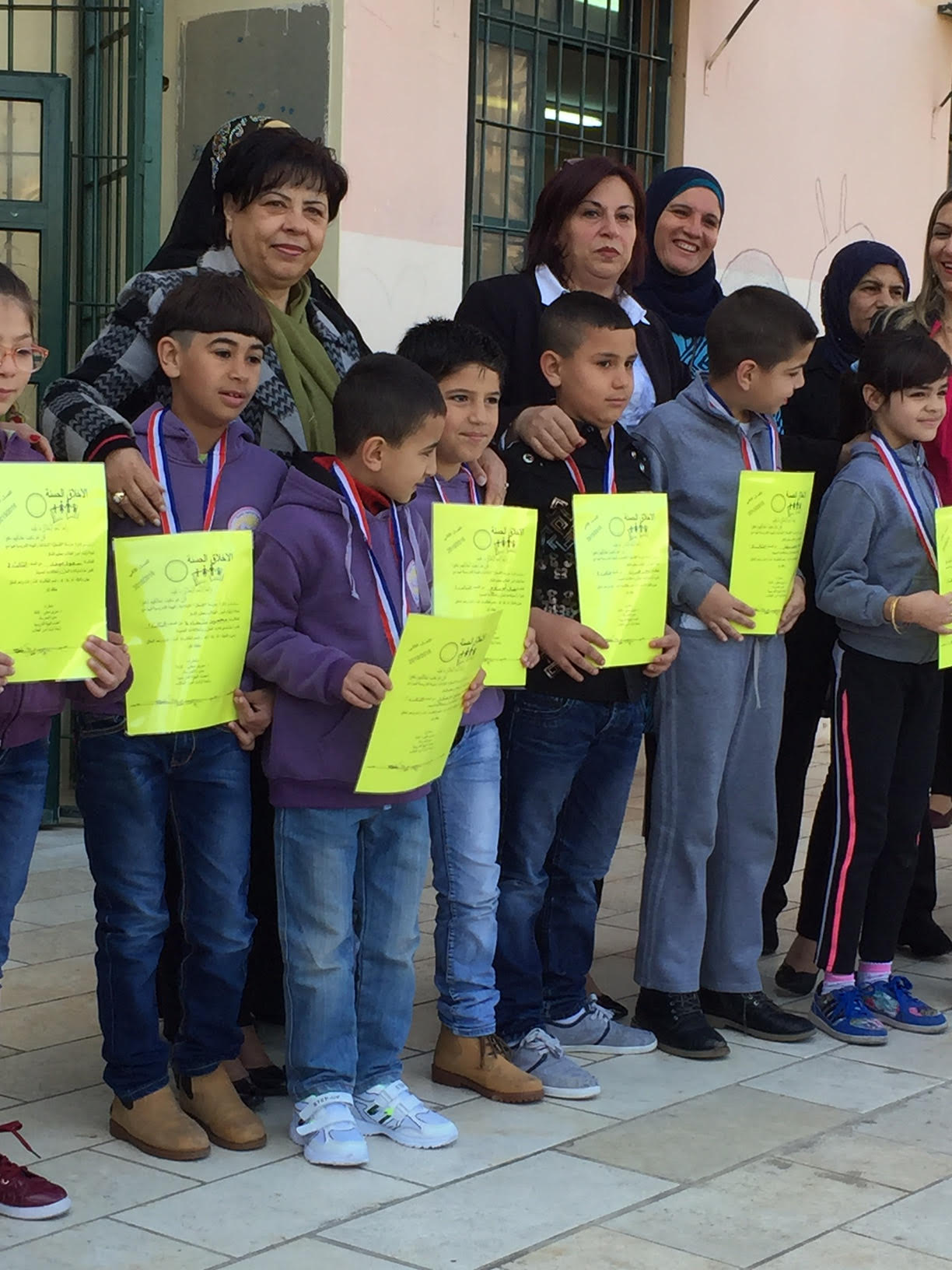 توزيع شهادات التفوق في مدرسة “القسطل” by alkastal - Ourboox.com