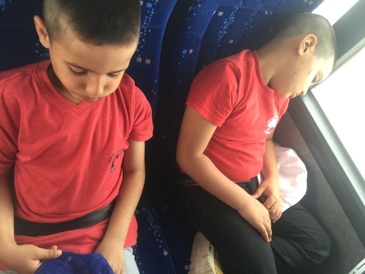 בית ספר שיזף בטיול שנתי בשמורת הטבע ניצנים by אילן  - Ourboox.com