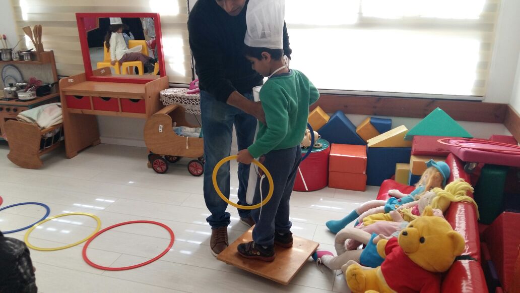 اسبوع القمة في البساتين الخاصه by misoonasali - Illustrated by ميسون عسلي - شيرين محاجنه- سهى محاجنه - Ourboox.com