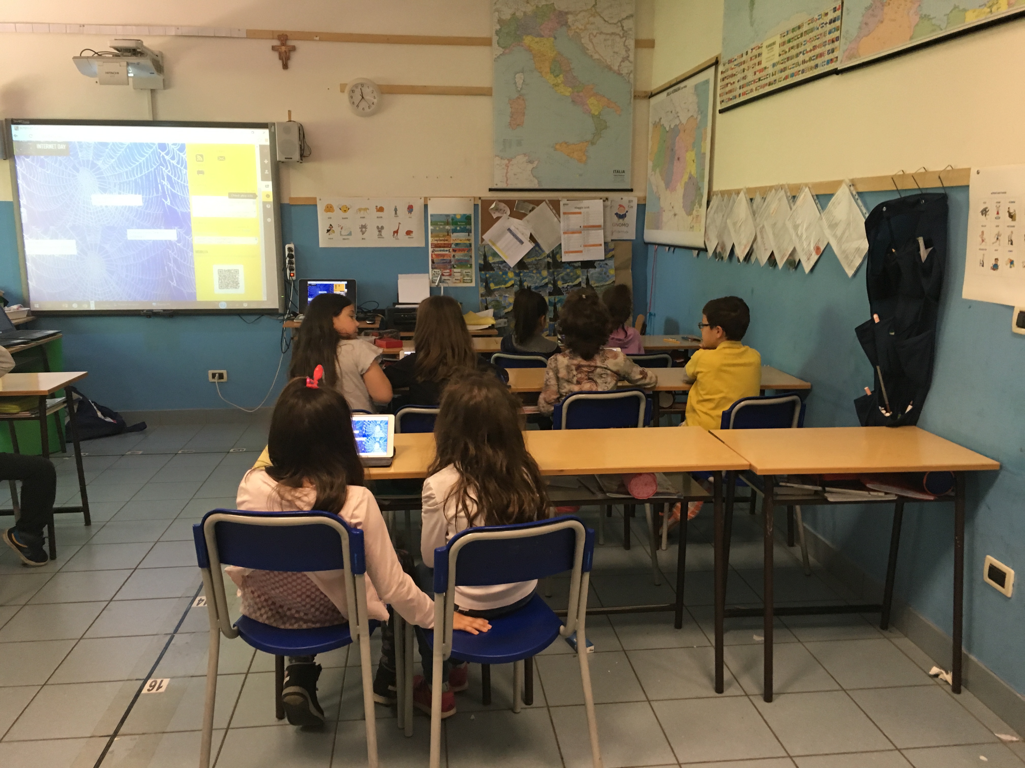 INTERNET DAY by Rosy di Ronza - Ourboox.com