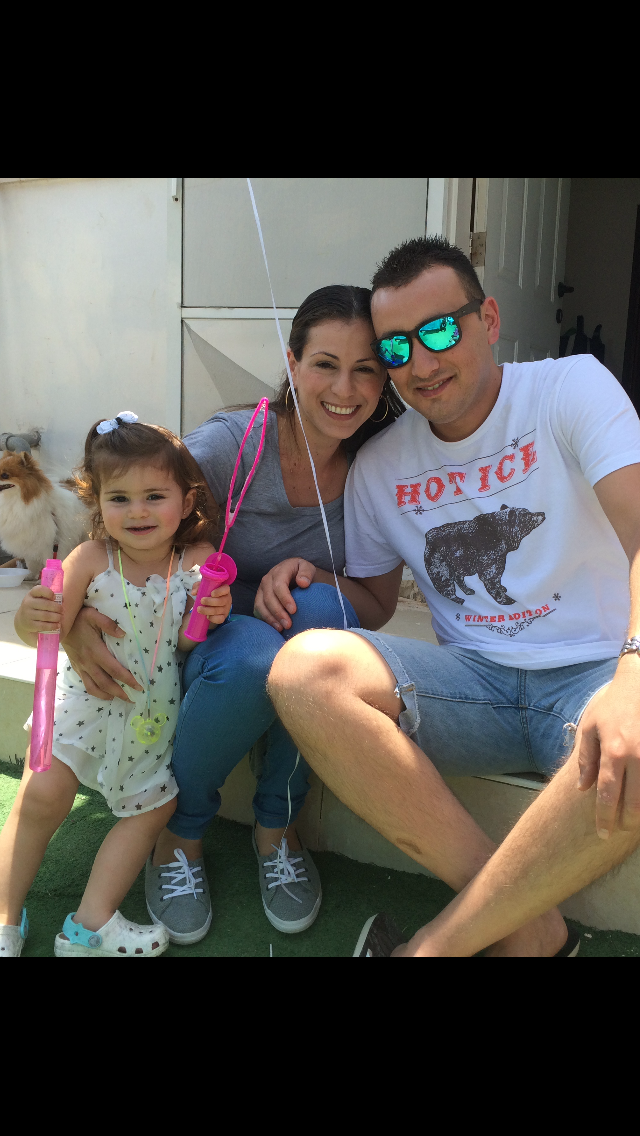 ימים בכל הצבעים by dana asraf - Illustrated by דנה אסרף - Ourboox.com