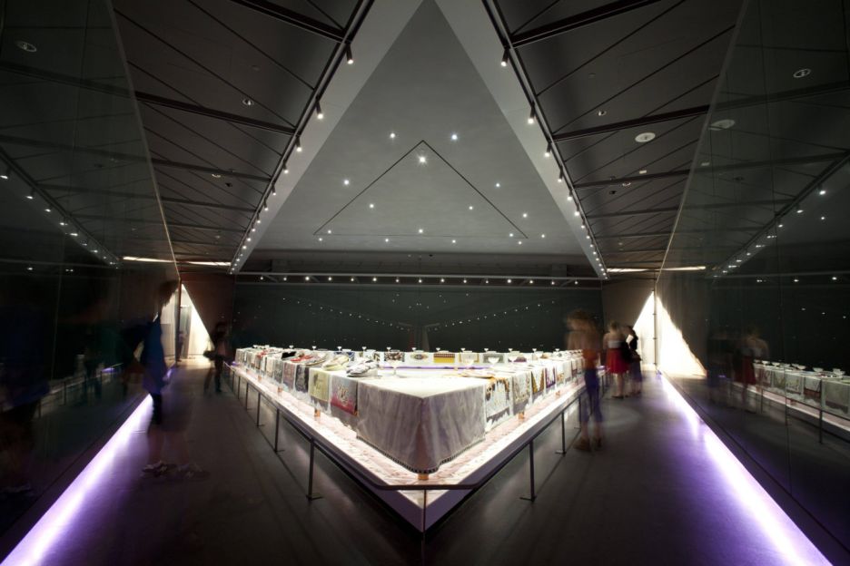 קצרצרים בניו יורק by נועה שביט חיו - Illustrated by נועה ועדנה - Ourboox.com