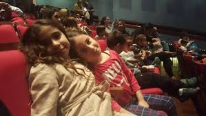 החברות הכי טובות יעל ויעל by שכבת ג