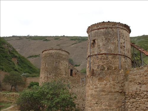 פרסי גקסון והפלישה והפלישה הגדולה by שכבת ג