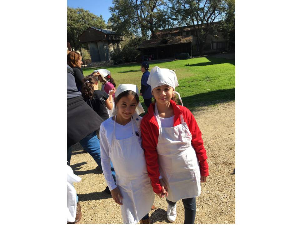 מסיבת סיום שנה ג’3 בית ספר שיזף אור יהודה by אילן - Illustrated by באהבה מהמחנכת רעות נדב - Ourboox.com