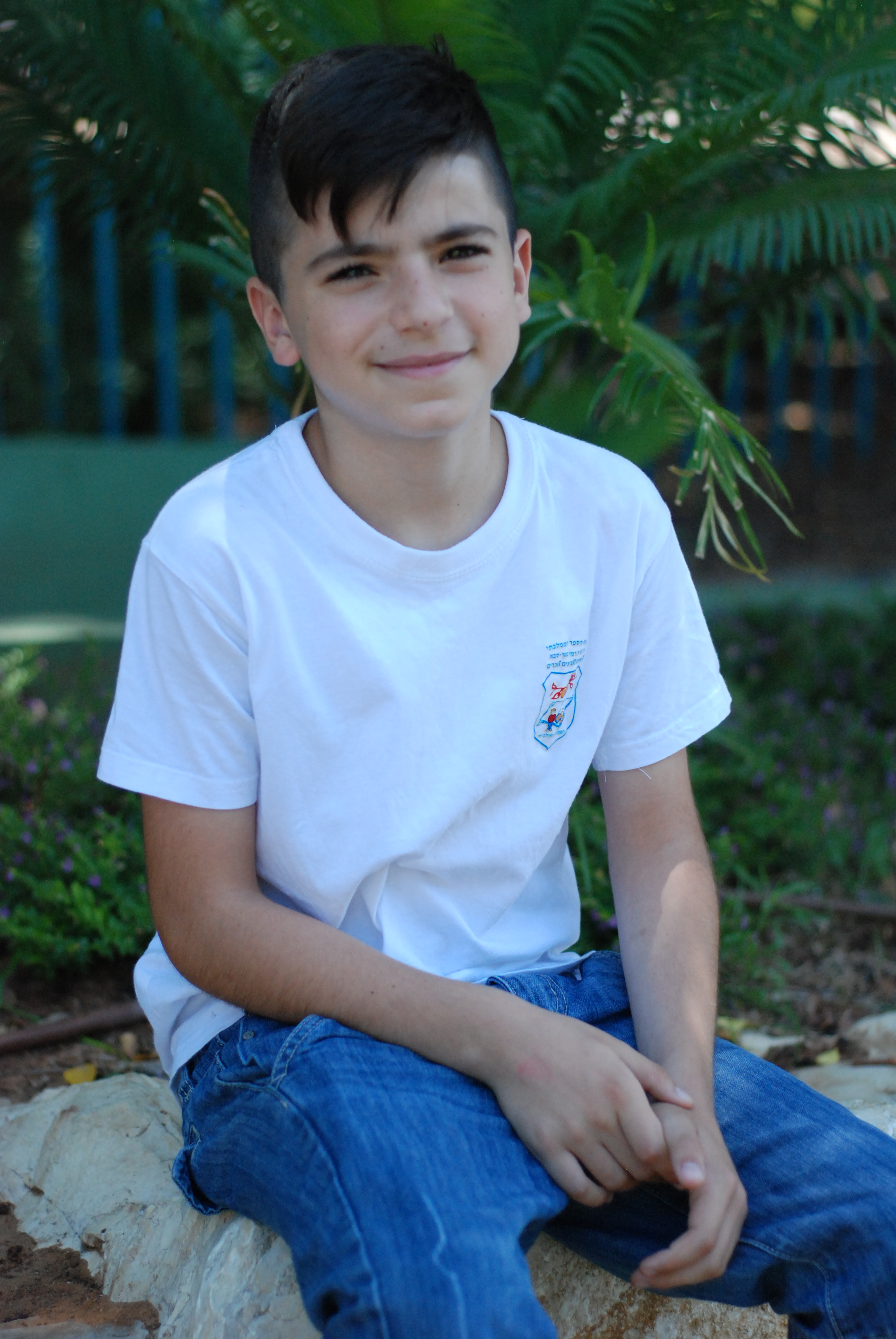 ספר מחזור ד’2 שנת תשע”ו בית ספר רמז by sagi - Illustrated by שגיא מסלטי - Ourboox.com