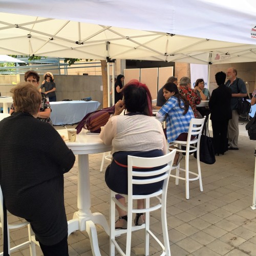 I met Donna and Yelena by Mel Rosenberg - מל רוזנברג - Ourboox.com