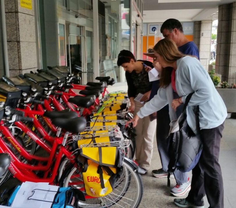 דנובה על אופניים – סיפור מסע – 2016 by רוכבים  - Ourboox.com